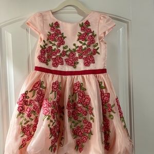 NWOT Belle  rose dress